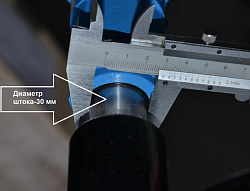 ES0102A Стойка трансмиссионная гидравлическая 0,5т